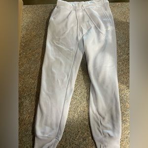 New Balance sweatpants size Medium fit like Small.